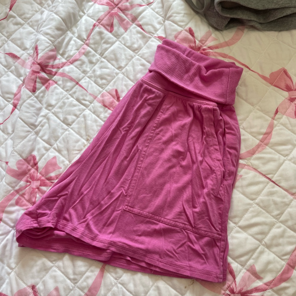 Pink Aerie Shorts - Picture 3 of 3